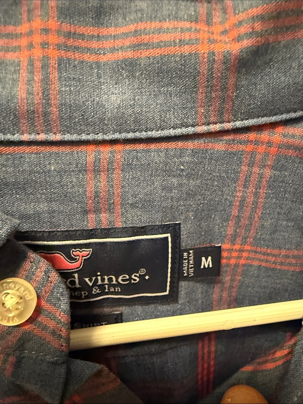 Vineyard Vines Men’s Blue and Pink Plaid Button-Down Shirt - Picture 2 of 4